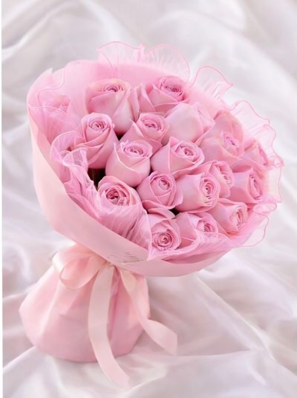 this is a bouquets sell in zamarqa.com they are qatar based flower shop