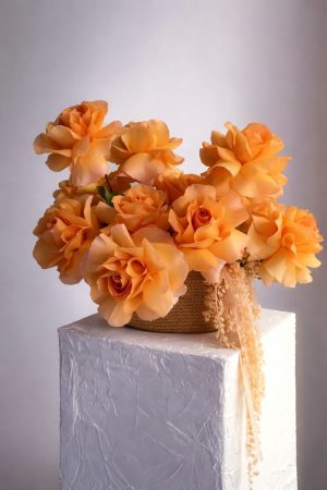 this arrangments is a product of zamarqa in qatar, they sell awesome arrangments at affordable price
