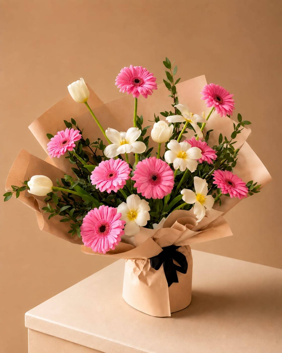this is garbera bliss by zamar flowers in doha qatar available in zamarqa.com